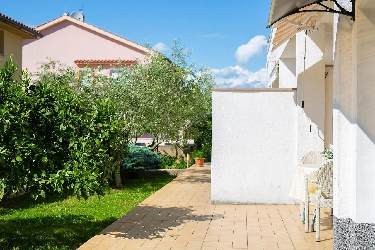 Apartment Jadranka Krk Town 0*,  Croatia